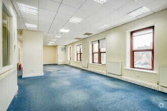 Woodvale Rd, Brighouse to rent Interior Photo- Image 2 of 7