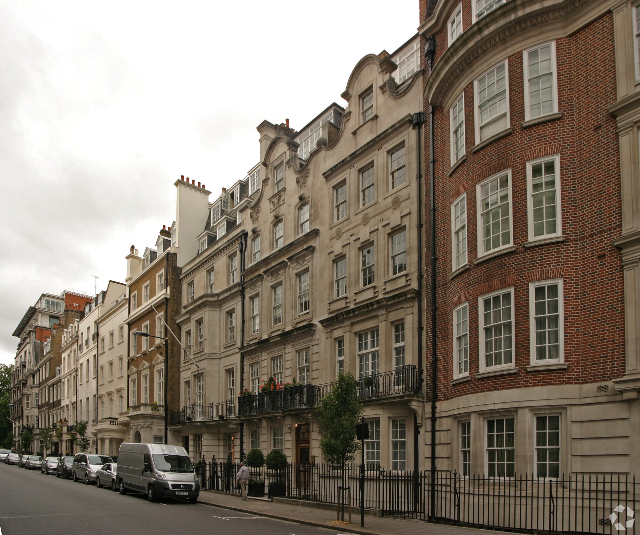 18 Upper Brook St, London for sale Primary Photo- Image 1 of 1