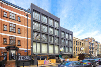 2-4 Hoxton Sq, London for rent Primary Photo- Image 1 of 6