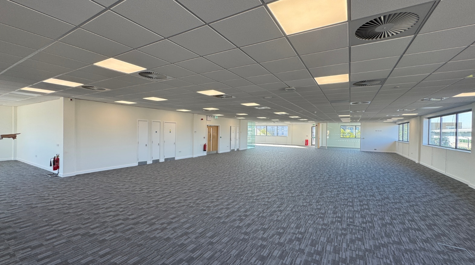 Electric Ave, Enfield to rent Interior Photo- Image 1 of 8