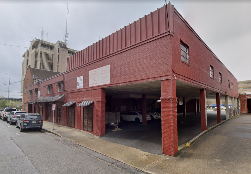 718 S Buchanan St, Lafayette, LA for sale - Building Photo - Image 1 of 1