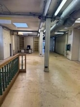 94 Avenue Edouard Vaillant, Boulogne-Billancourt to rent Interior Photo- Image 2 of 8