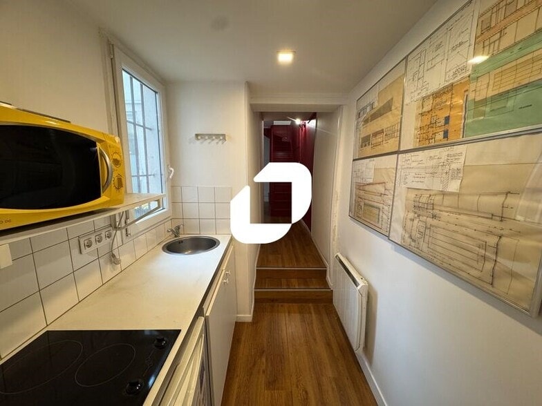 13 Rue Victor Hugo, Malakoff for sale - Interior Photo - Image 3 of 7