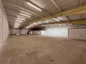 Hedley Trade Park, Ashington to rent Interior Photo- Image 1 of 17