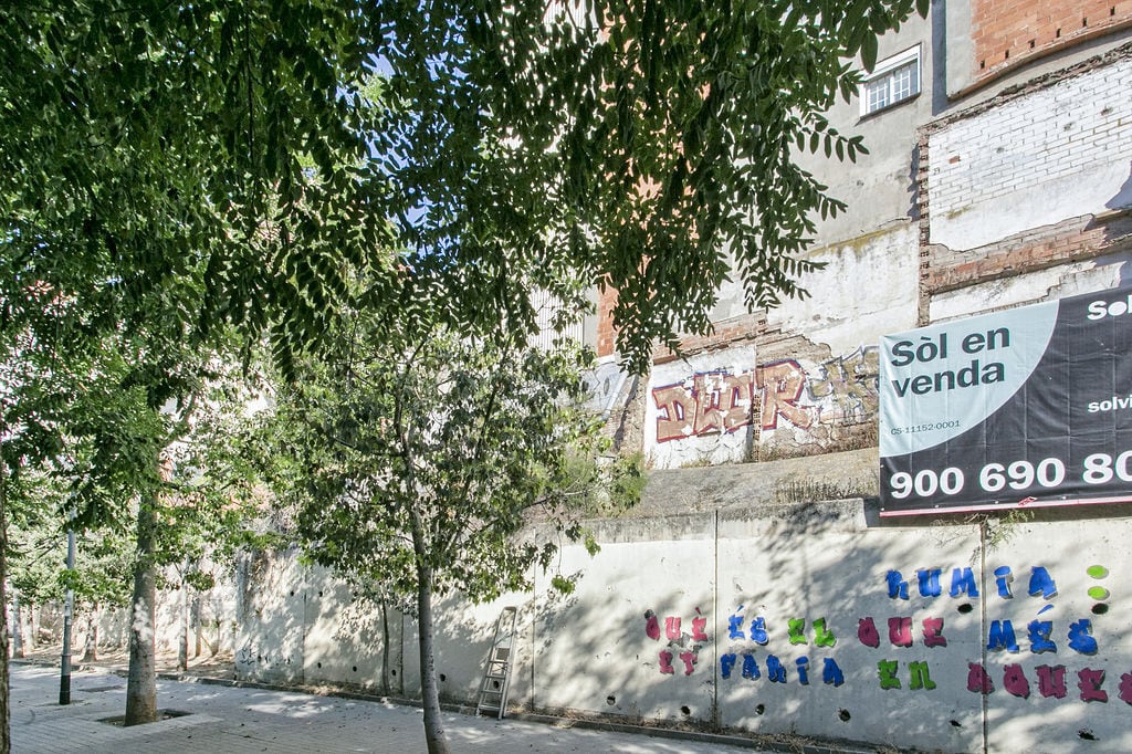 Land in Barcelona, Barcelona for sale Primary Photo- Image 1 of 21