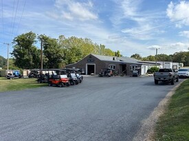 345 Hill Rd, Womelsdorf PA - Commercial Property