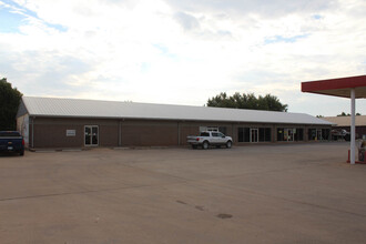 1201 Main, Hennessey, OK for sale Primary Photo- Image 1 of 1