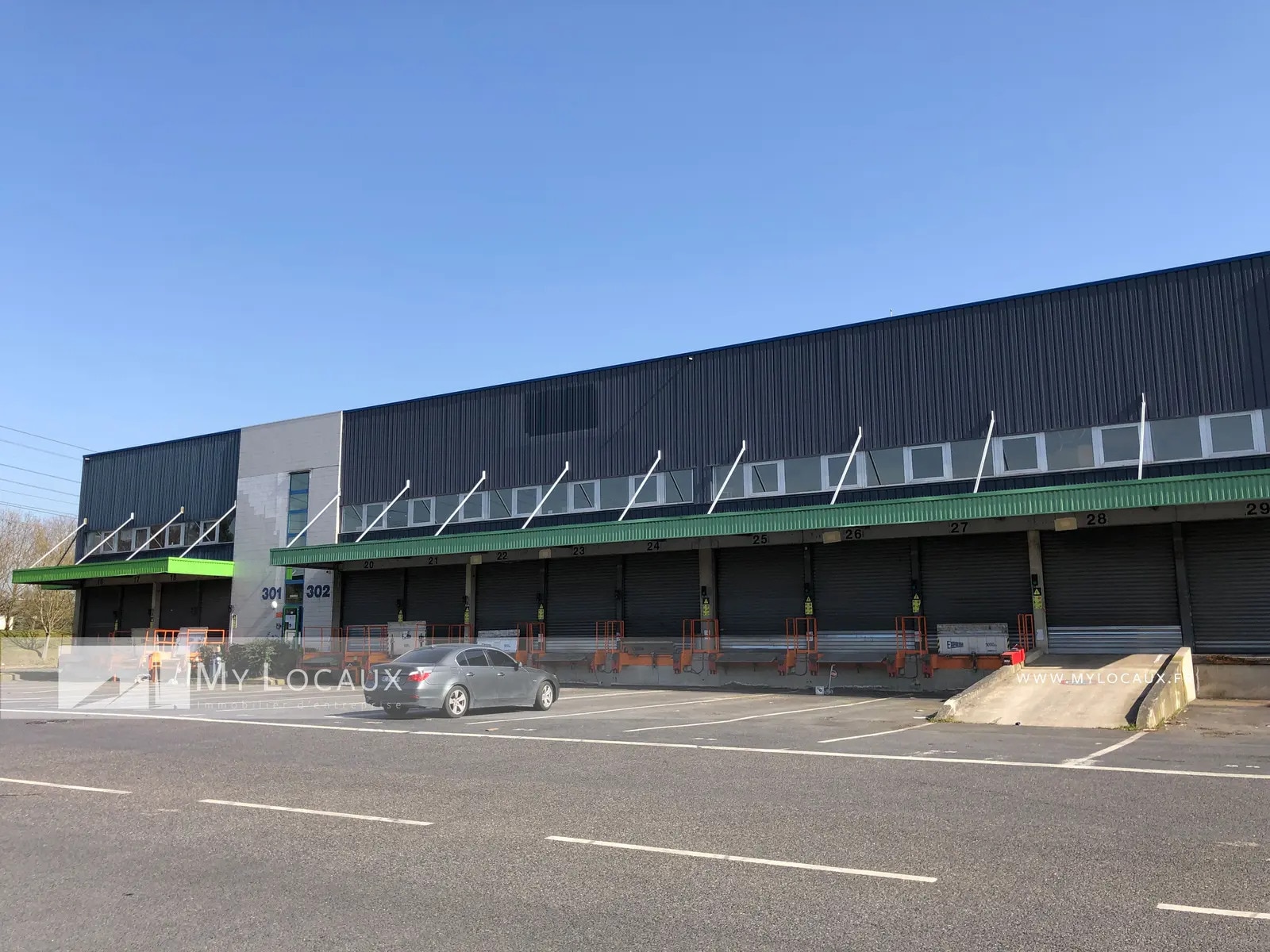 Industrial in Herblay-sur-Seine to rent Building Photo- Image 1 of 4