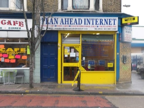 280 Cambridge Heath Rd, London to rent Primary Photo- Image 1 of 4