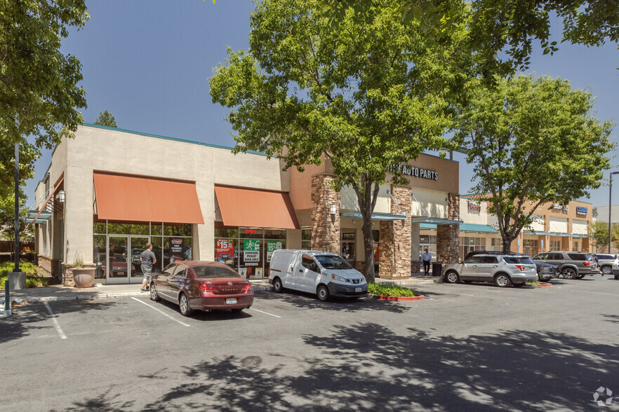 2050 Town Center Plz, West Sacramento, CA for sale - Primary Photo - Image 1 of 1