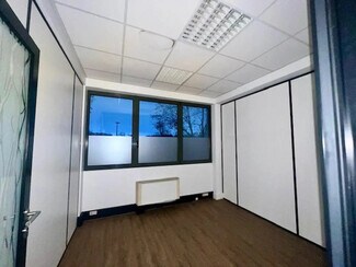 More details for 6 Rue D'Estienne D'Orves, Colombes - Office to Rent