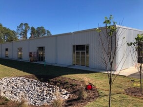 670 Old Hull, Athens, GA to rent Building Photo- Image 1 of 4