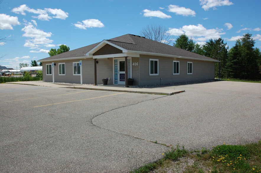 406 S Washington St, Hale, MI for sale - Building Photo - Image 1 of 24