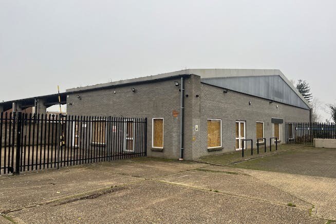 3 Willis Way, Poole for sale Primary Photo- Image 1 of 1