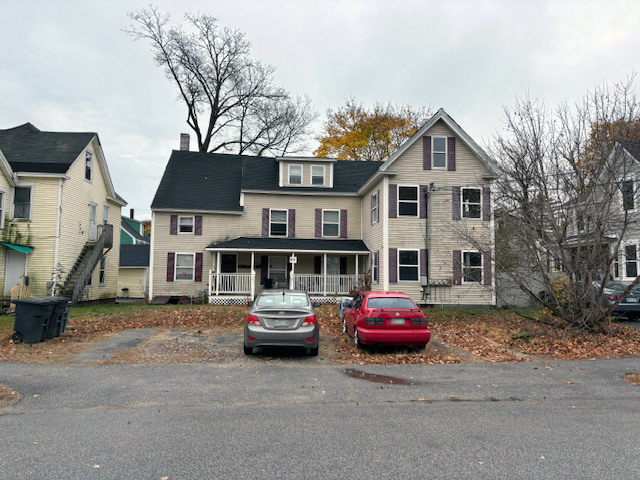 82 Whitney St, Auburn, ME for sale - Building Photo - Image 2 of 4