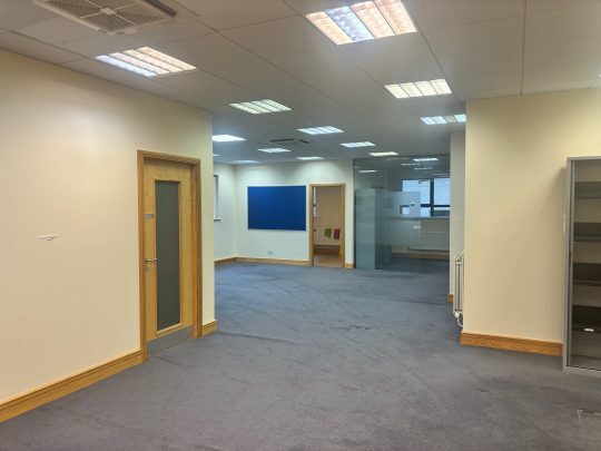 65-67 Chichester St, Belfast to rent Building Photo- Image 1 of 4