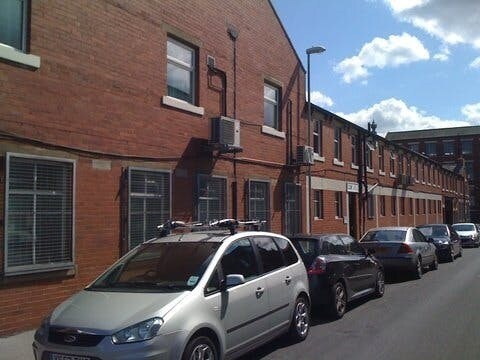 Mill Ln, Leeds to rent - Building Photo - Image 2 of 2