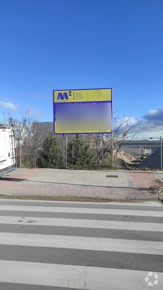 Land in Madrid, Madrid to rent - Primary Photo - Image 1 of 1
