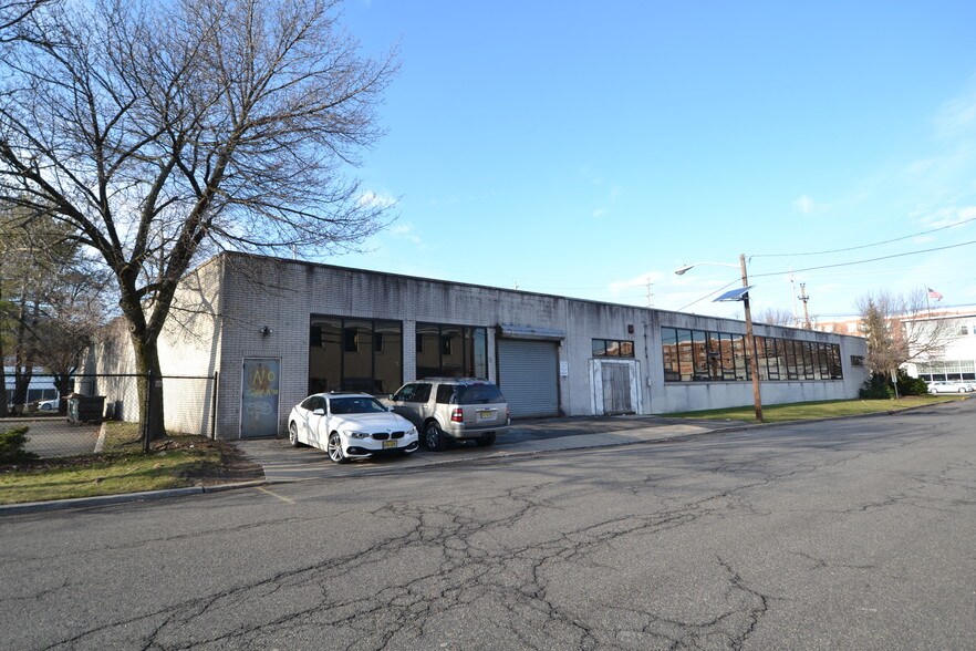 15-17 Van Nostrand Ave, Englewood, NJ for rent - Building Photo - Image 1 of 7