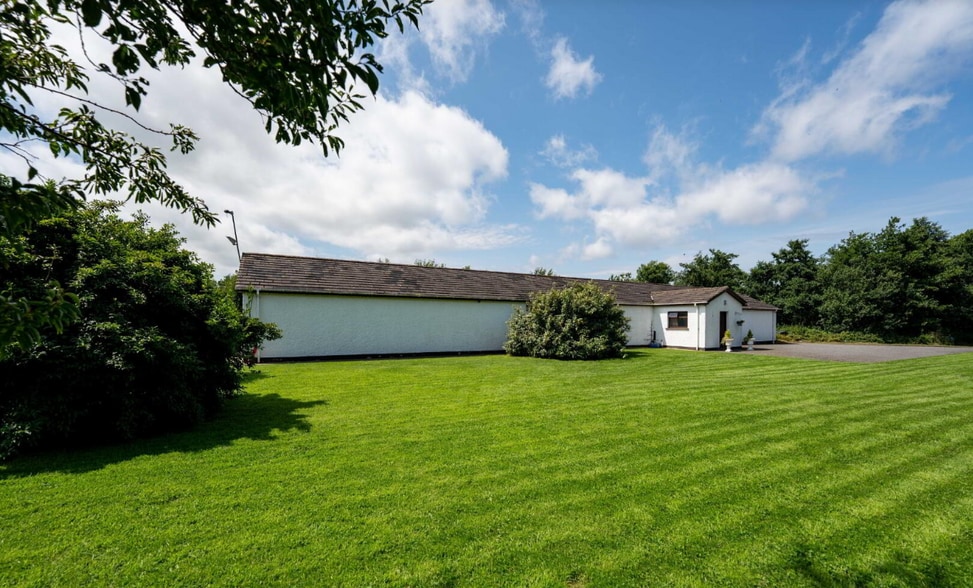 11 Kee Rd, Drumahoe to rent - Building Photo - Image 2 of 2