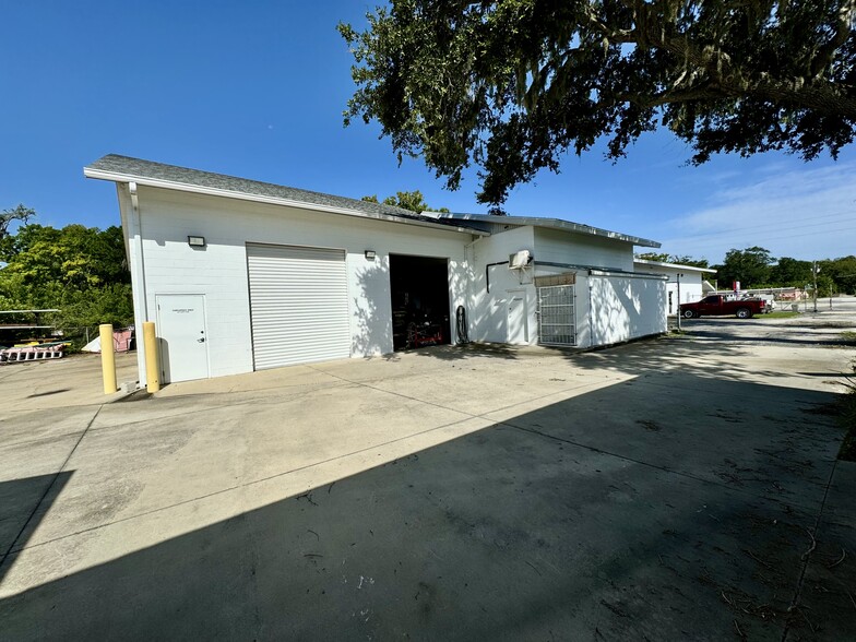 517 Mason Ave, Daytona Beach, FL for sale - Building Photo - Image 2 of 28