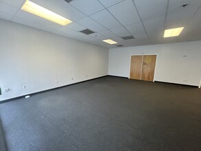 997 W Kennedy Blvd, Orlando, FL for rent Interior Photo- Image 1 of 6