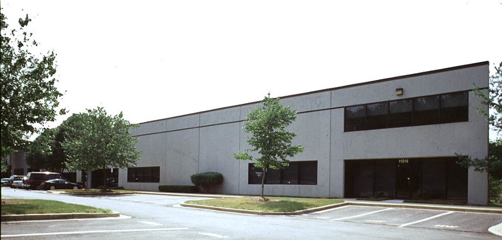 11900-11914 Old Baltimore Pike, Beltsville, MD to rent - Building Photo - Image 2 of 11