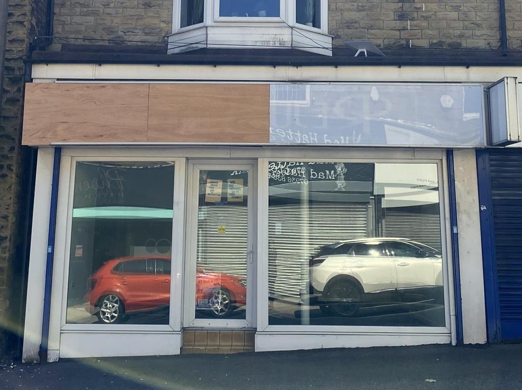 2-4 Station Rd, Wombwell to rent Building Photo- Image 1 of 11