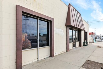 12712 Saticoy St, North Hollywood, CA for rent Building Photo- Image 1 of 6