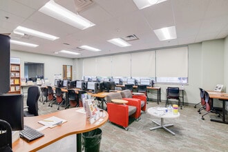 124 Old Potomac Church Rd, Stafford, VA to rent Interior Photo- Image 2 of 8