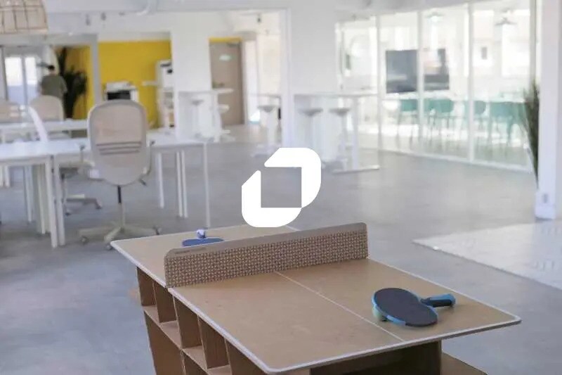 7 Avenue Maximilien De Robespierre, Vitry-sur-Seine to rent - Interior Photo - Image 2 of 18