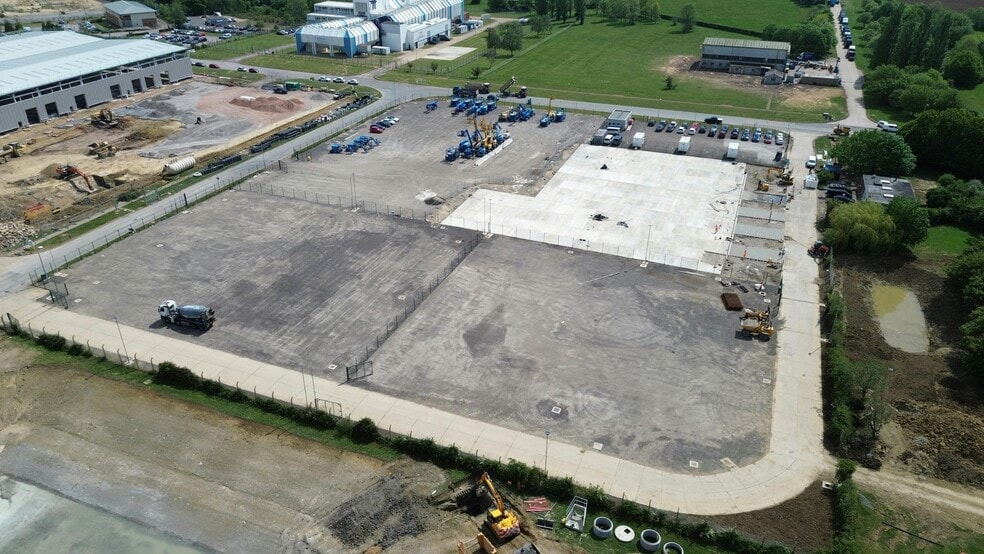 Twinwoods Business Park, Milton Ernest to rent - Primary Photo - Image 1 of 13
