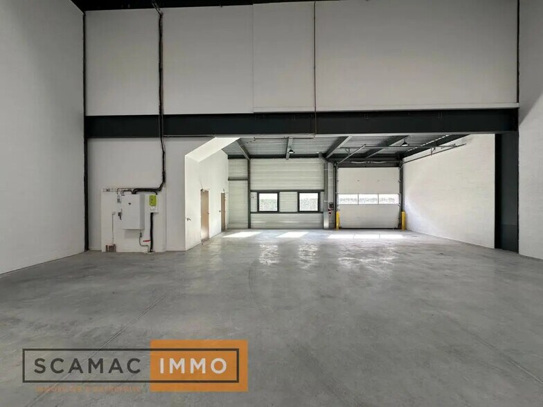 Office in Corbeil-Essonnes to rent - Interior Photo - Image 2 of 7