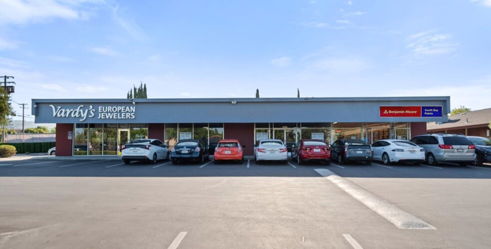 10215-10225 S De Anza Blvd, Cupertino, CA for rent - Building Photo - Image 2 of 15