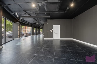 146 Seven Sisters Road, London to rent Interior Photo- Image 2 of 9