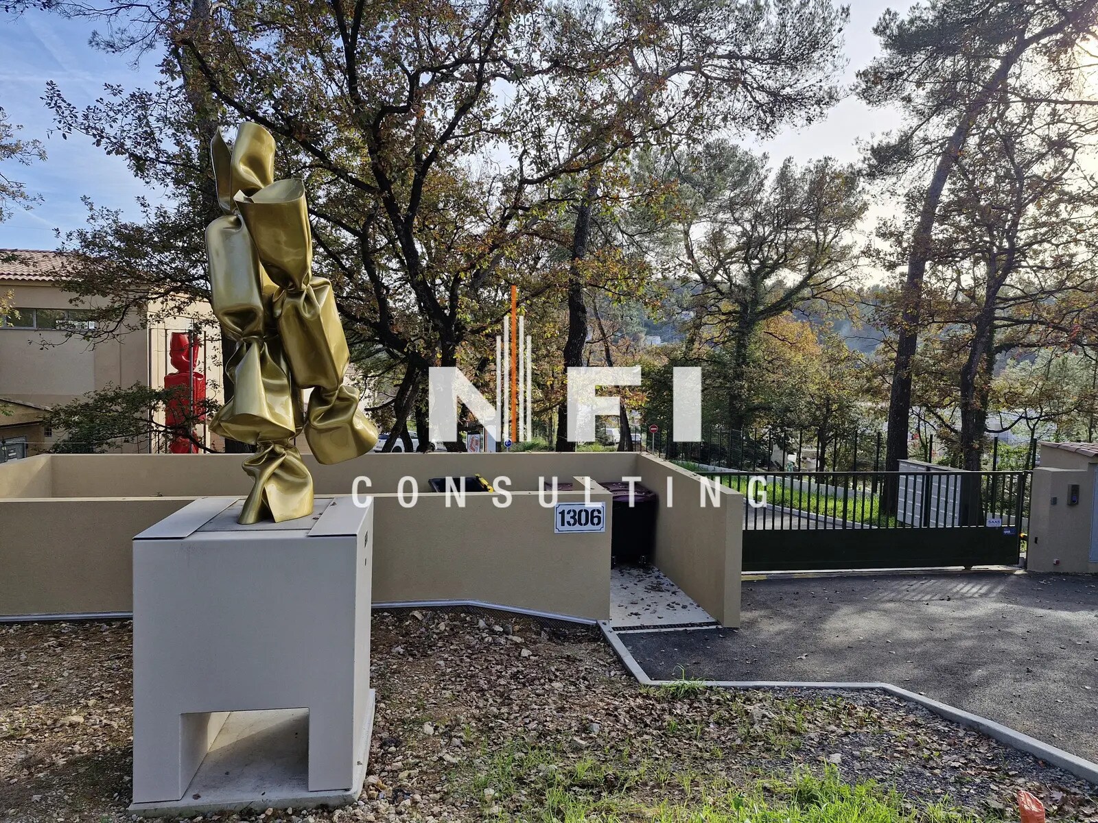 Light Industrial in Valbonne to rent Building Photo- Image 1 of 4