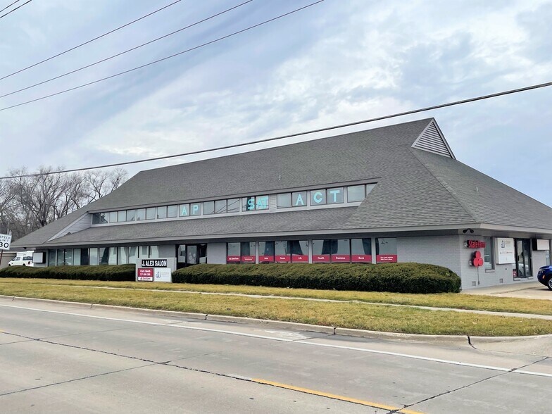 1713 S State St, Champaign, IL for rent - Building Photo - Image 1 of 6