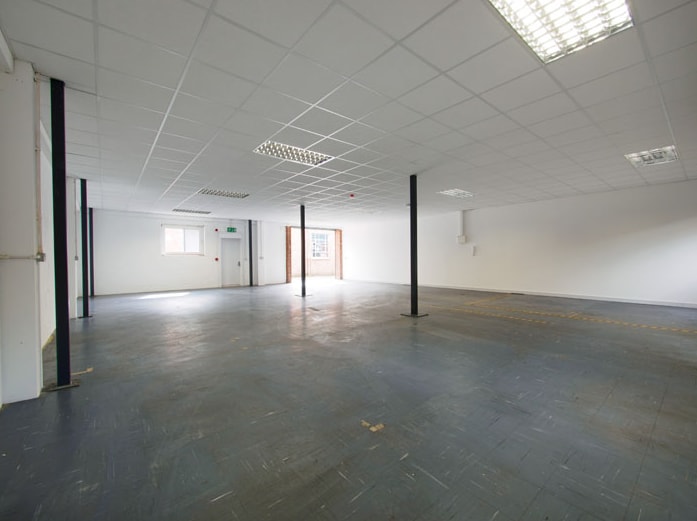 64a Victoria Rd, Burgess Hill to rent Interior Photo- Image 1 of 2