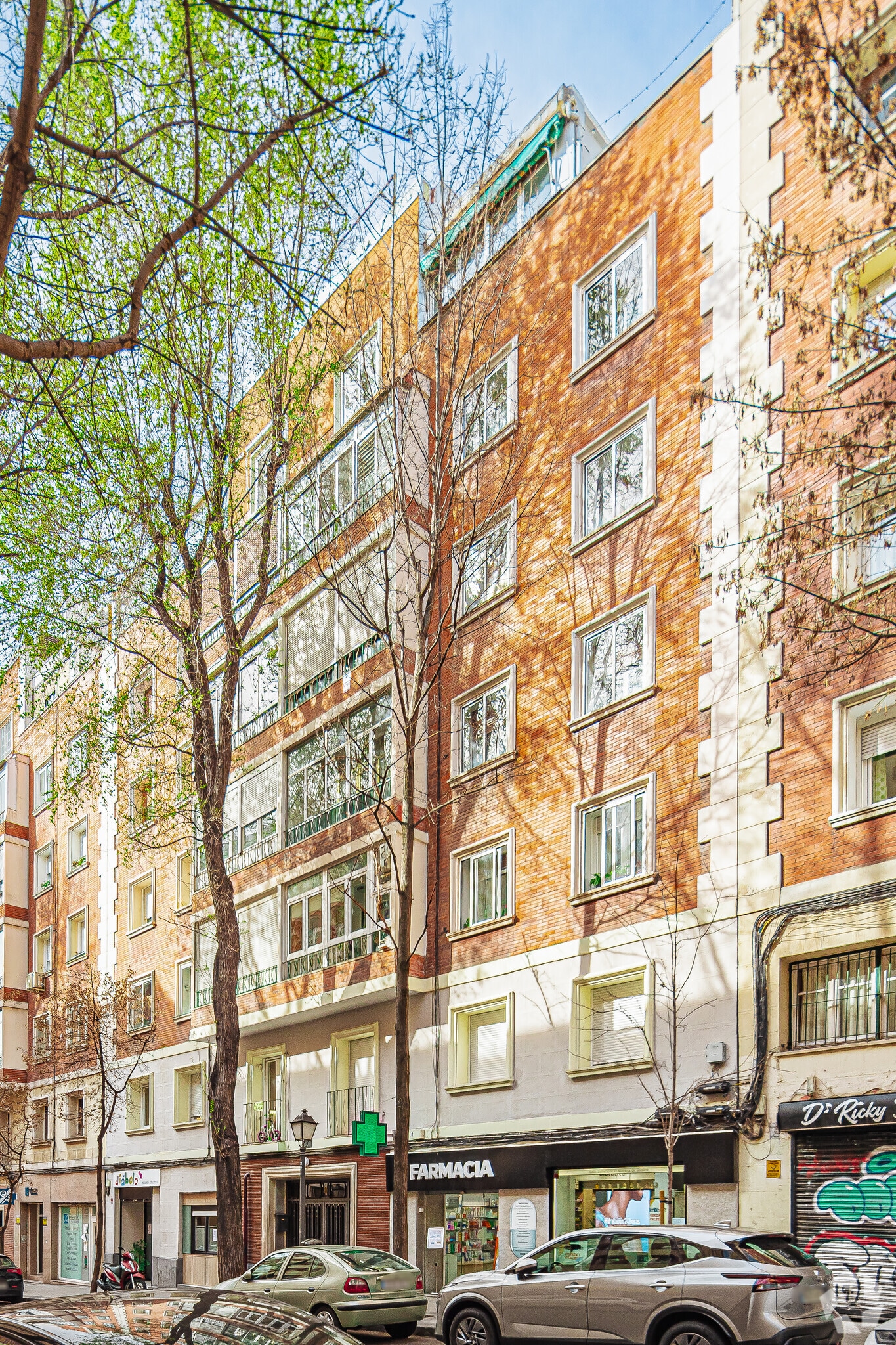 Build-to-Rent in Madrid, Madrid for sale Primary Photo- Image 1 of 1