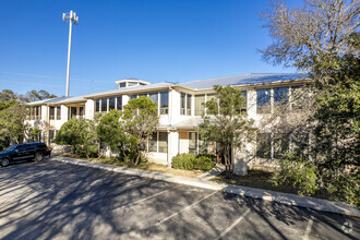 13300 Old Blanco Rd, San Antonio, TX for rent Building Photo- Image 1 of 5