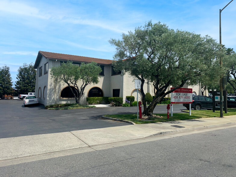 740 Camden Ave, Campbell, CA for rent - Building Photo - Image 1 of 6