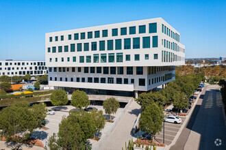 12126 W Waterfront Dr, Playa Vista, CA for sale Primary Photo- Image 1 of 1