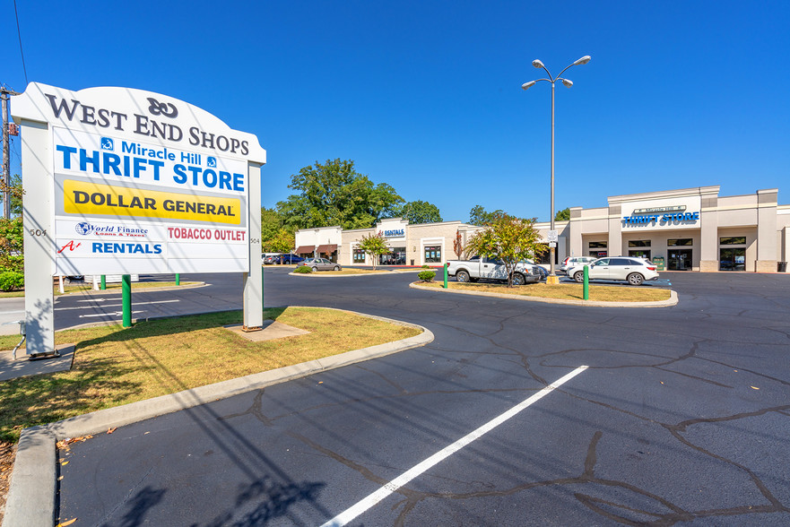 504 W Main St, Easley, SC for rent - Building Photo - Image 1 of 9