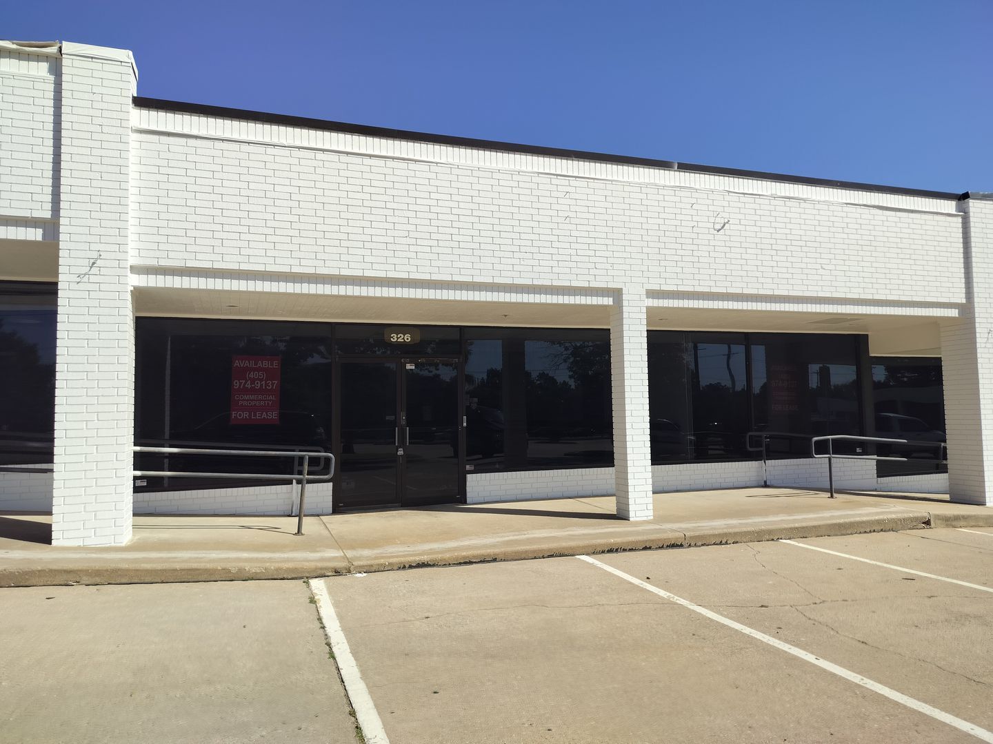 342-344 S Santa Fe Ave, Edmond, OK to rent Building Photo- Image 1 of 6