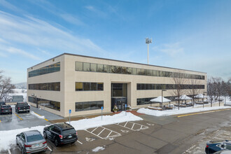 10125 Crosstown Cir, Eden Prairie, MN for rent Building Photo- Image 1 of 15