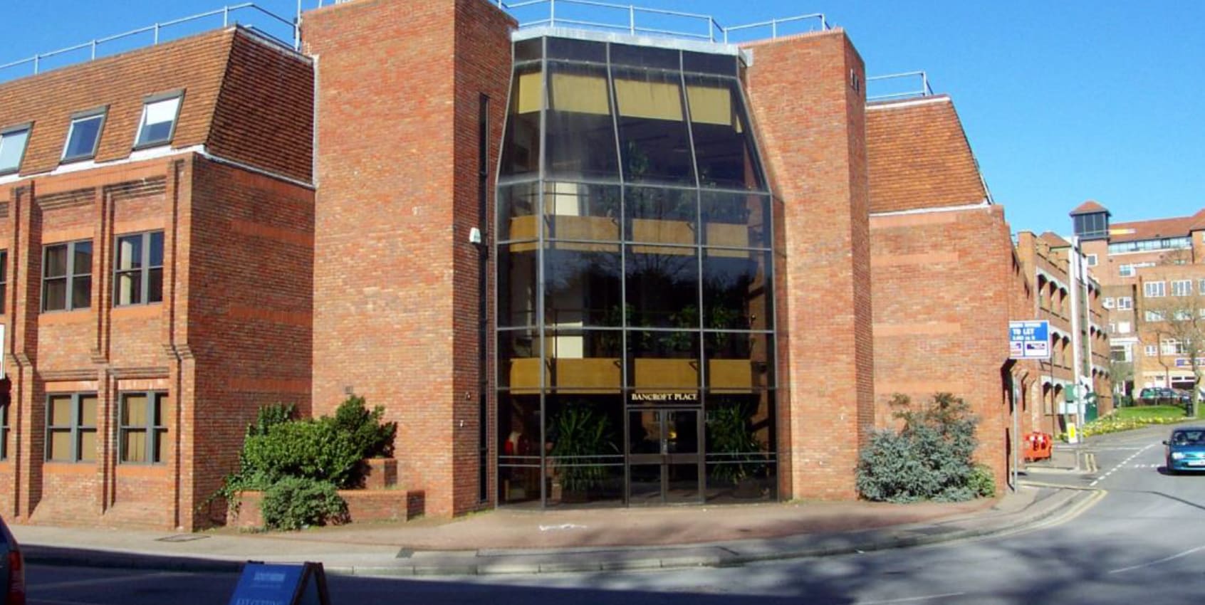 Bancroft Rd, Reigate to rent Building Photo- Image 1 of 4