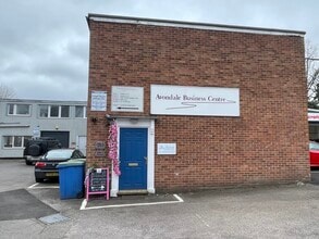 55 Fleet Rd, Fleet to rent Building Photo- Image 2 of 2