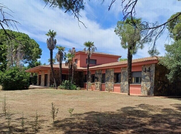 Retail in Vilallonga del Camp, Tarragona for sale Building Photo- Image 1 of 5