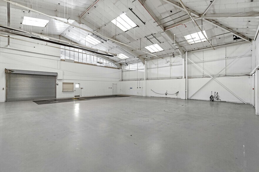 Rutherford Way, Swindon Village to rent - Building Photo - Image 3 of 5