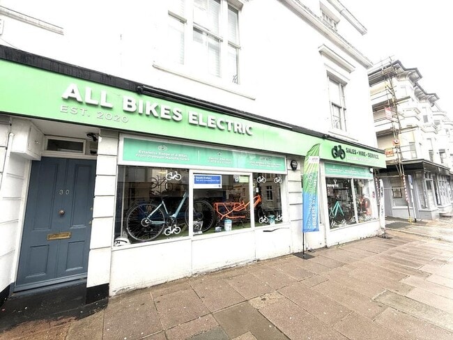 More details for 30-31 Queens Rd, Brighton - Retail to Rent